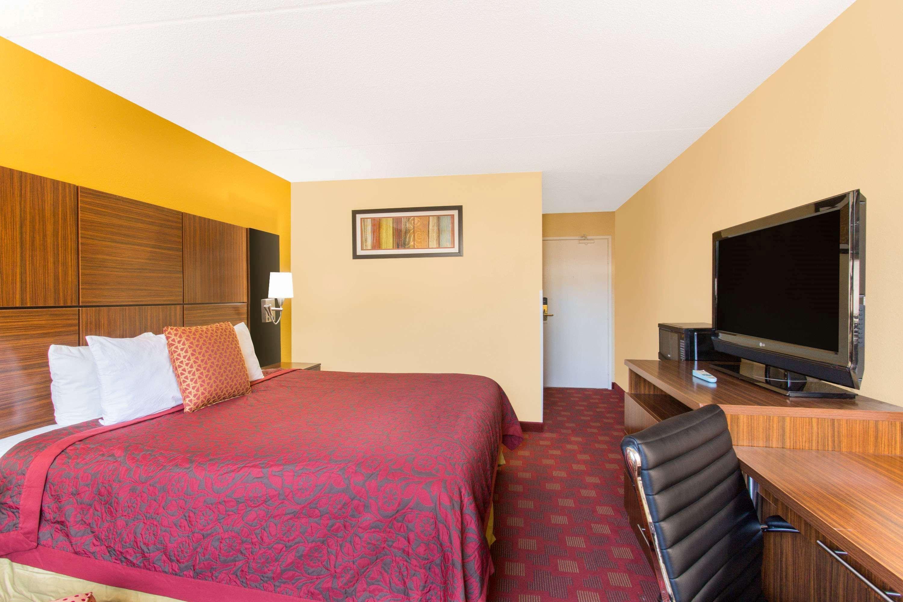 Days Inn By Wyndham Leominster/Fitchburg Area Exterior foto