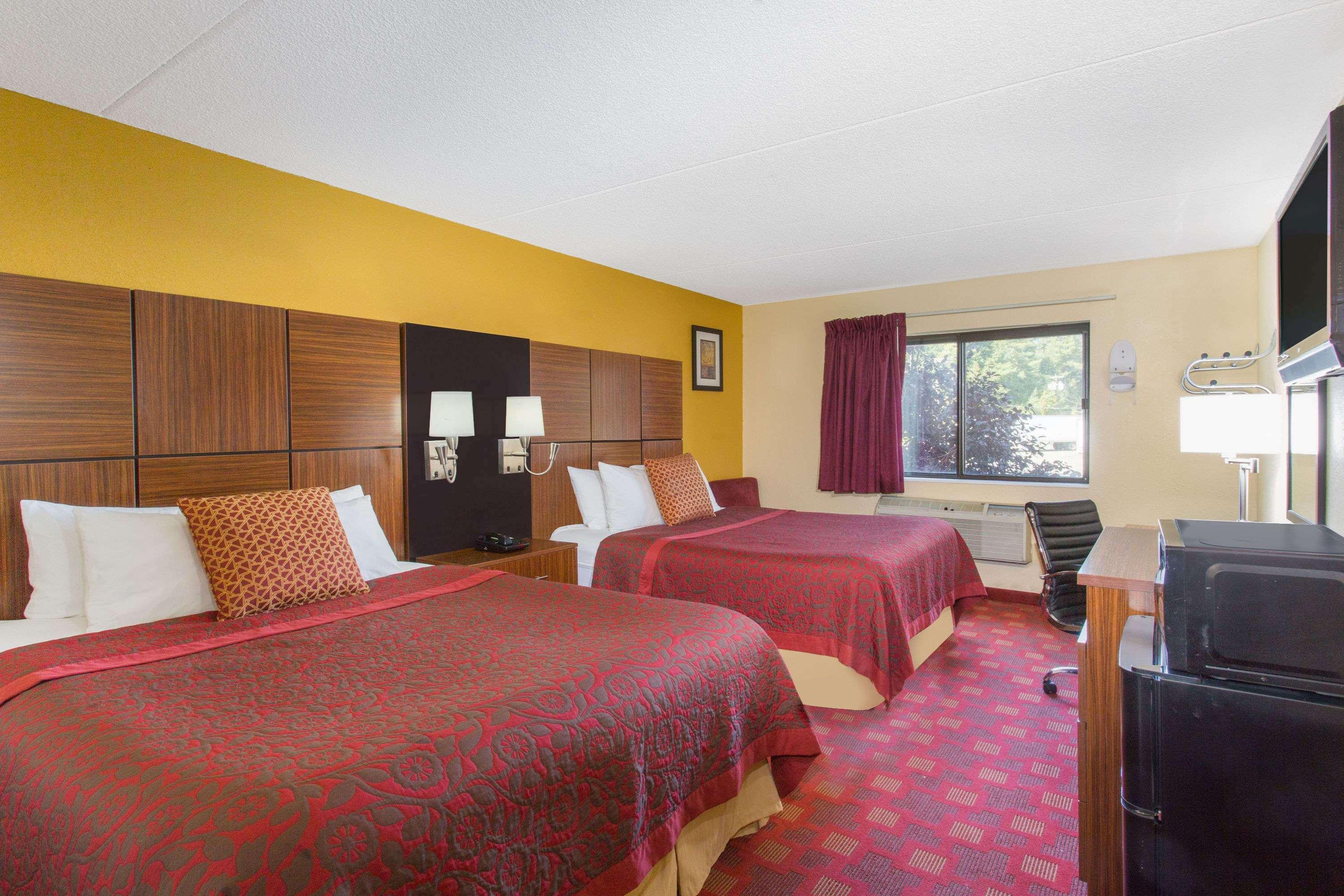 Days Inn By Wyndham Leominster/Fitchburg Area Exterior foto